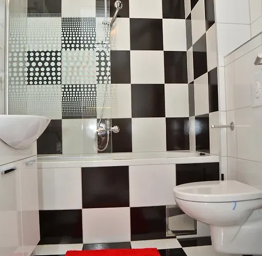 아파트 골든 게이트 아파트먼트 자다르