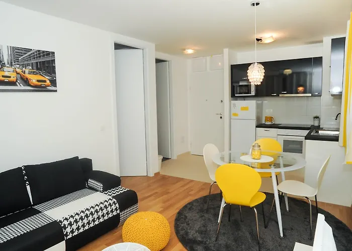 아파트 골든 게이트 아파트먼트 자다르