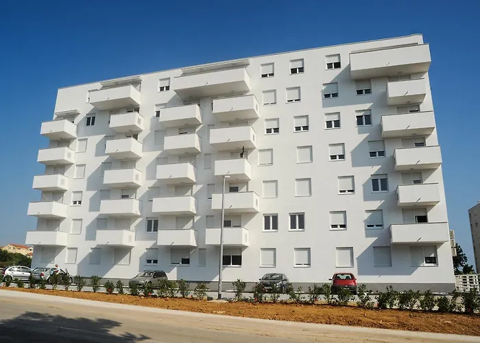 골든 게이트 아파트먼트 아파트 자다르