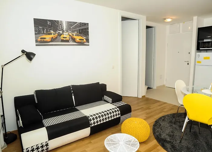 アパート Golden Gate ザダル