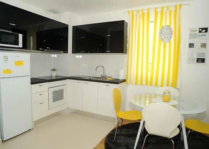 Golden Gate アパート *