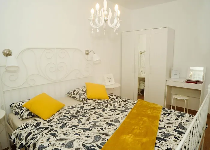 Golden Gate アパート *